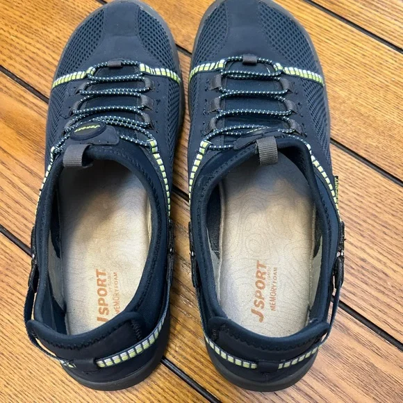 Black and Green JSPORT Sneakers - Picture 2 of 6